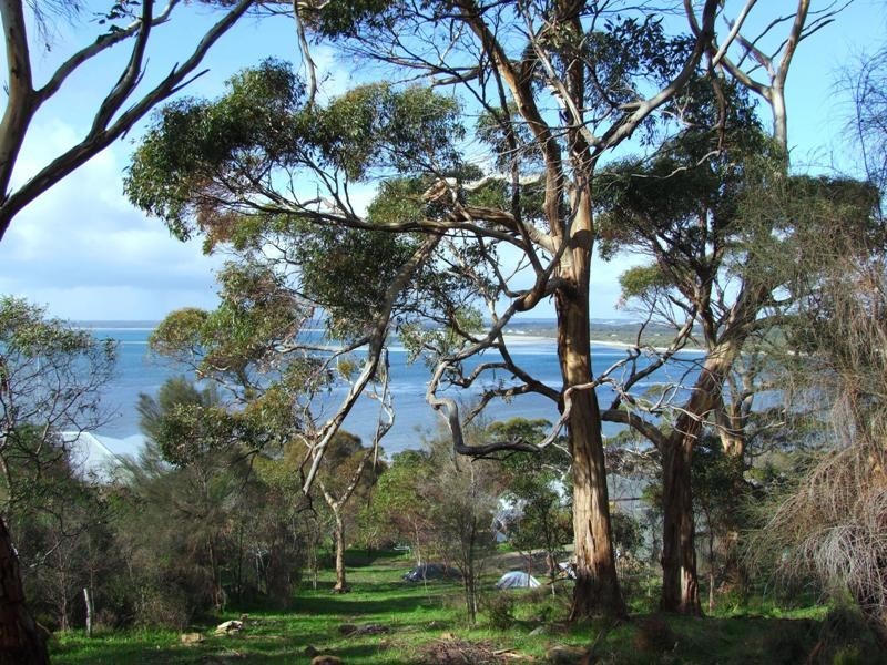 LOT 104 BAYVIEW ROAD, American River SA 5221