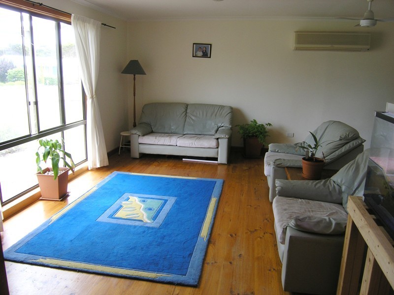 26 Flinders Avenue, Kingscote SA 5223