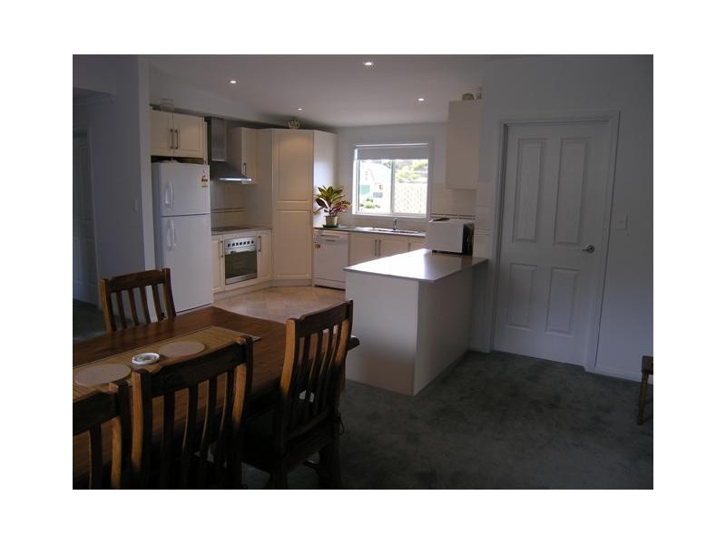 34 Flinders Ave, Kingscote SA 5223