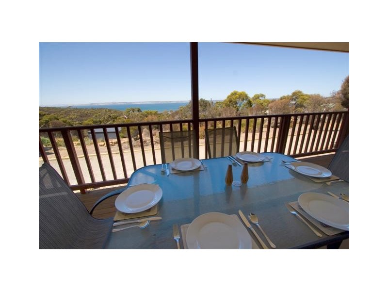 38 Warawee Road, American River SA 5221