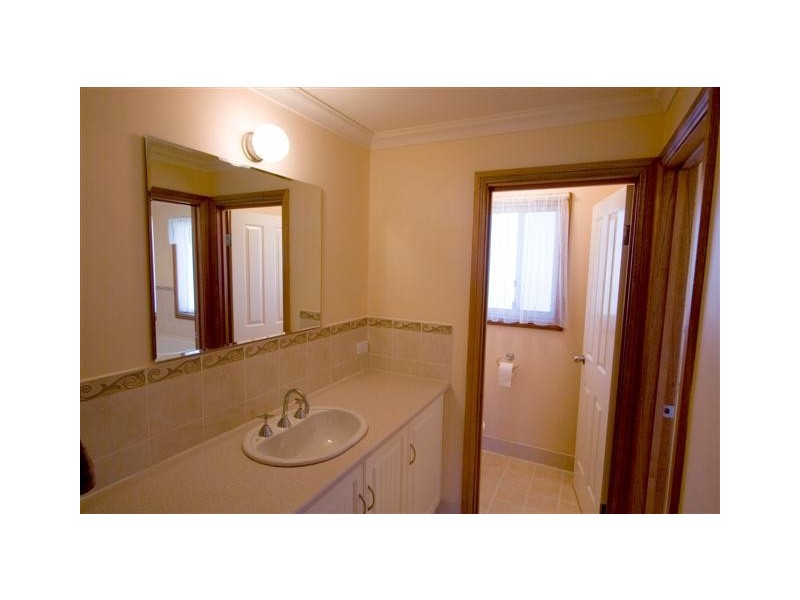 38 Warawee Road, American River SA 5221