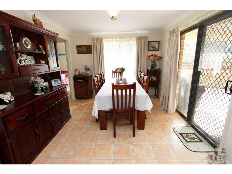 23 Colonial Crt, Laffing Waters NSW 2795