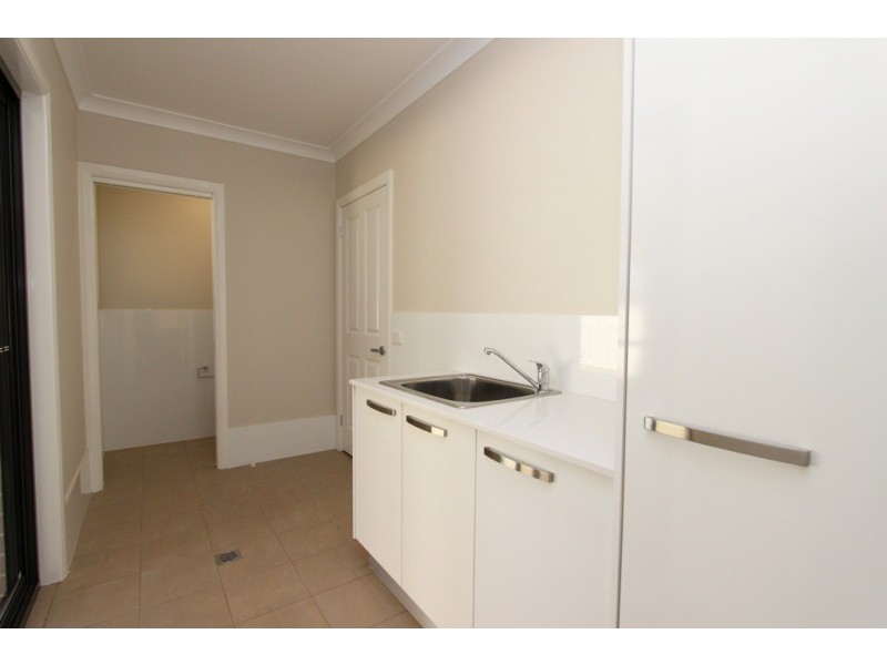 3/51 Stewart Street, Bathurst NSW 2795