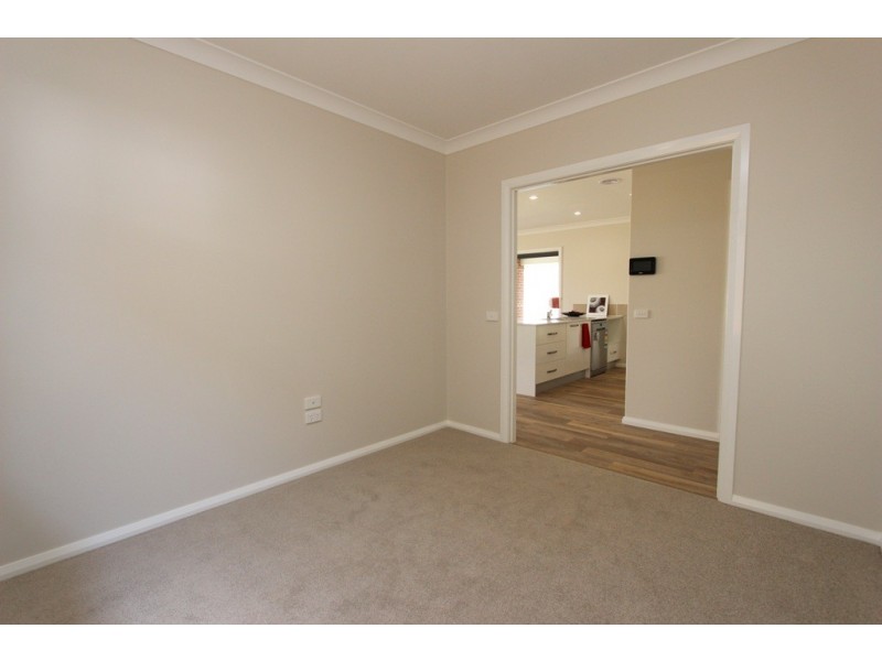 3/51 Stewart Street, Bathurst NSW 2795