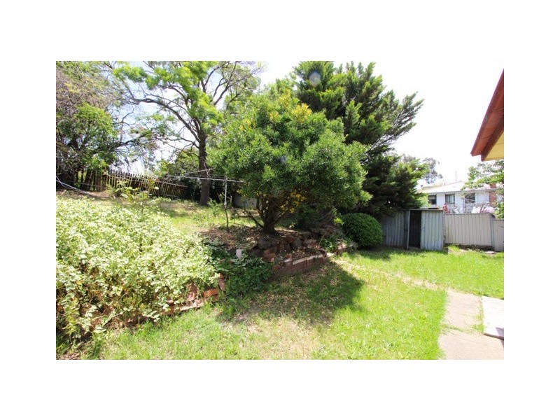 13 Cutler Street, West Bathurst NSW 2795