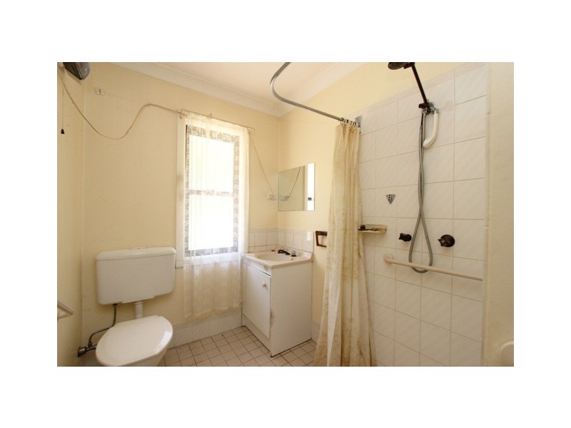 13 Cutler Street, West Bathurst NSW 2795