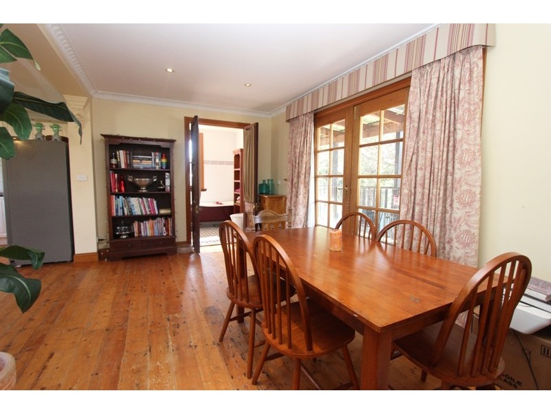 61 Commonwealth Street, West Bathurst NSW 2795