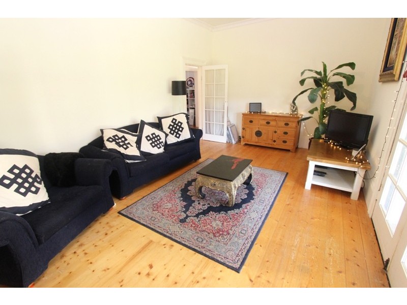 61 Commonwealth Street, West Bathurst NSW 2795