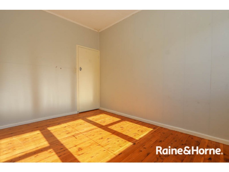 13 Lewins Street, South Bathurst NSW 2795