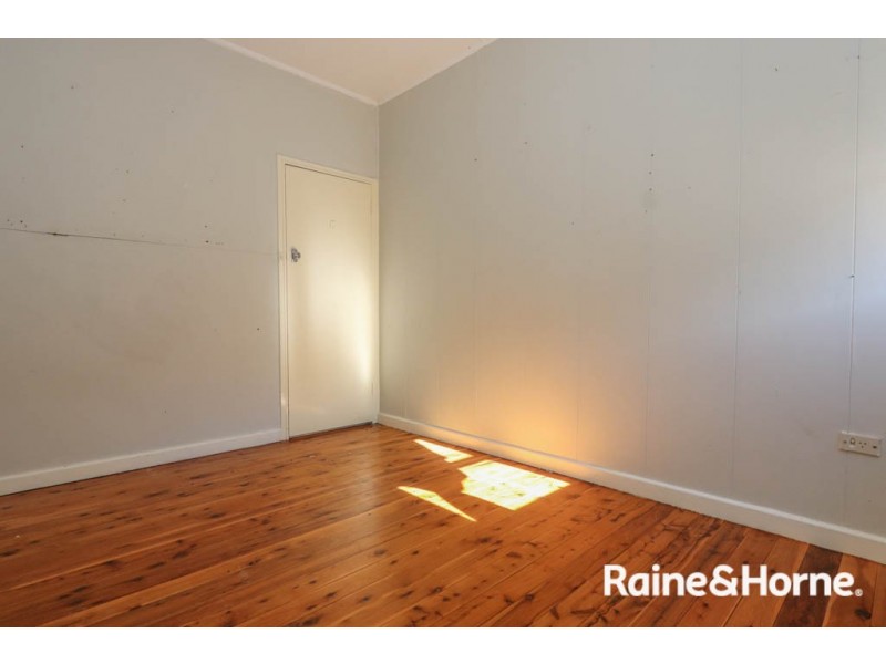 13 Lewins Street, South Bathurst NSW 2795