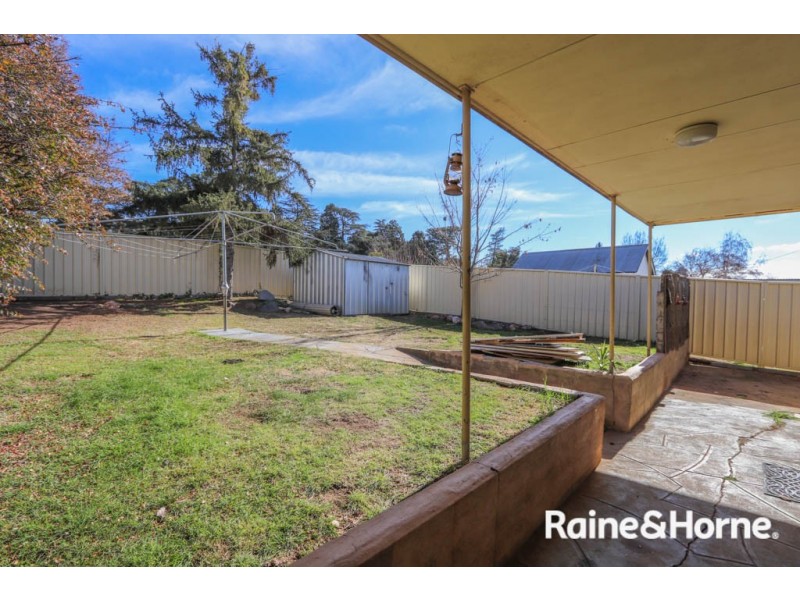 13 Lewins Street, South Bathurst NSW 2795