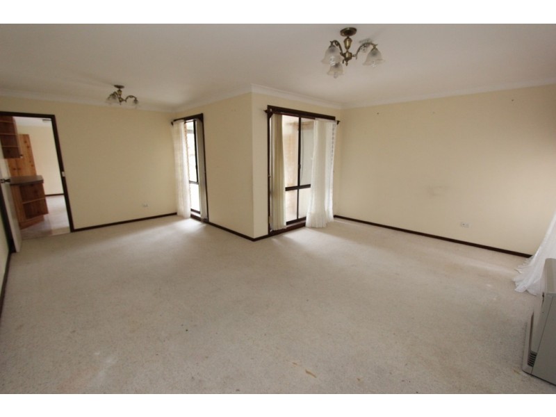 37 Alexander Street, Eglinton NSW 2795
