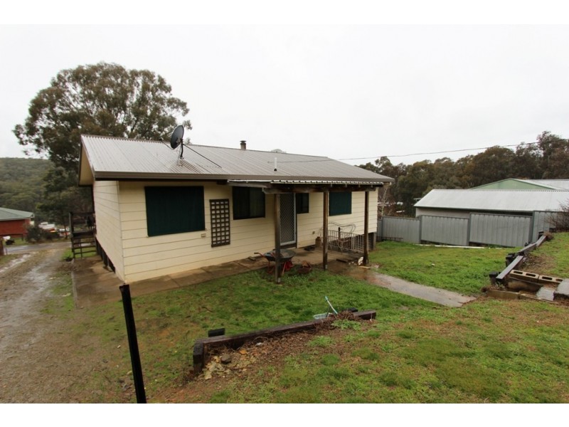 7 Church Street, Trunkey Creek NSW 2795