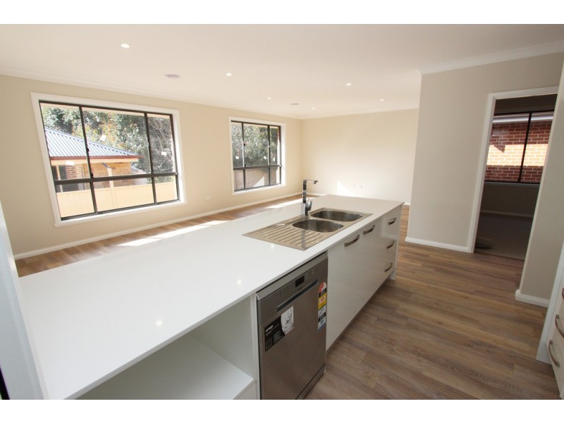 10/51 Stewart Street, Bathurst NSW 2795