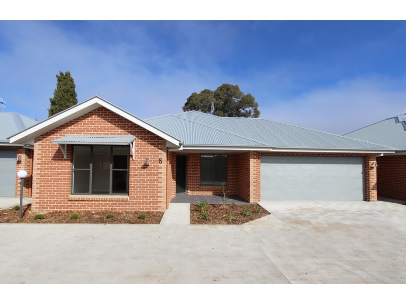 8/51 Stewart Street, Bathurst NSW 2795