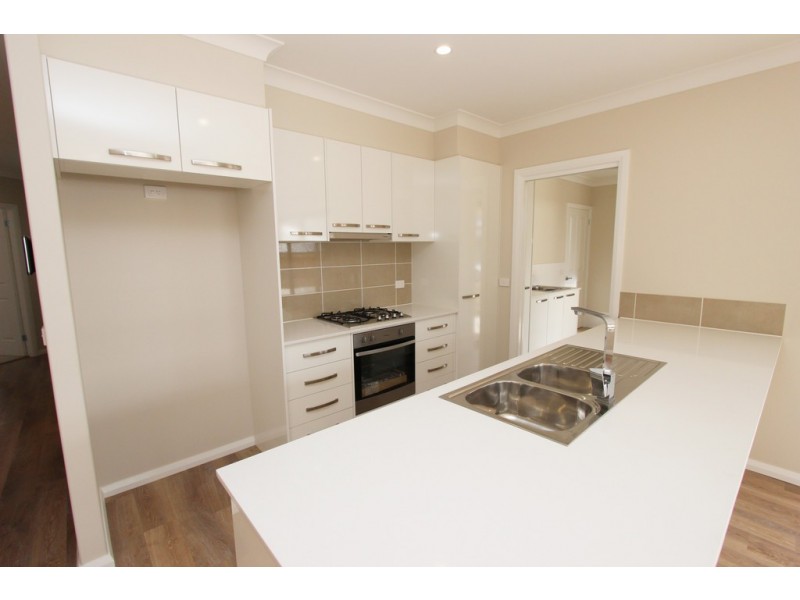 8/51 Stewart Street, Bathurst NSW 2795