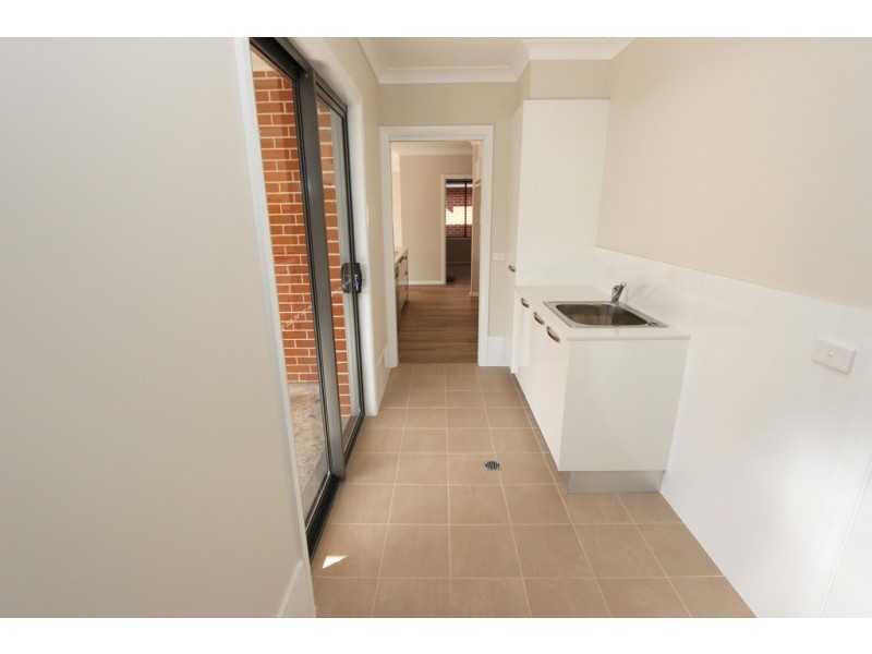 8/51 Stewart Street, Bathurst NSW 2795