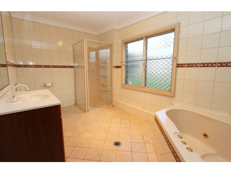 206 Rocket Street, Bathurst NSW 2795