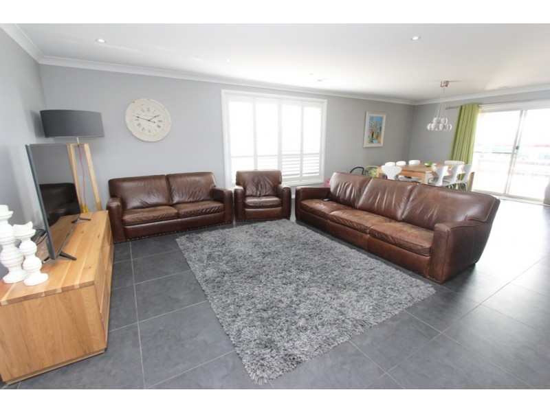 69 Swanbrooke Street, Windradyne NSW 2795