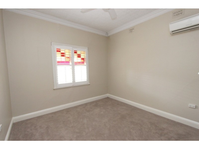 157 Durham Street, Bathurst NSW 2795