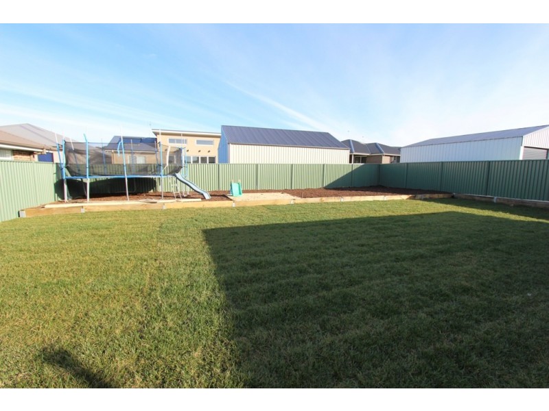 22 Phillip Street, Llanarth NSW 2795