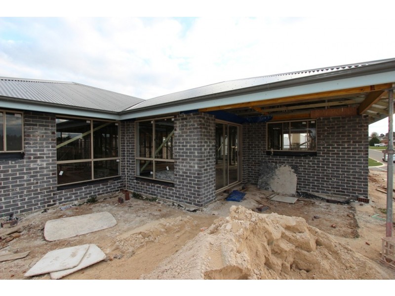 12 Rothery Street, Eglinton NSW 2795