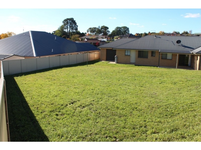 2 Vincent Crescent, Bathurst NSW 2795