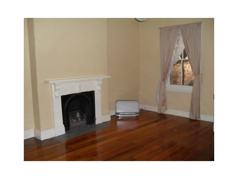 74 Piper Street, Bathurst NSW 2795