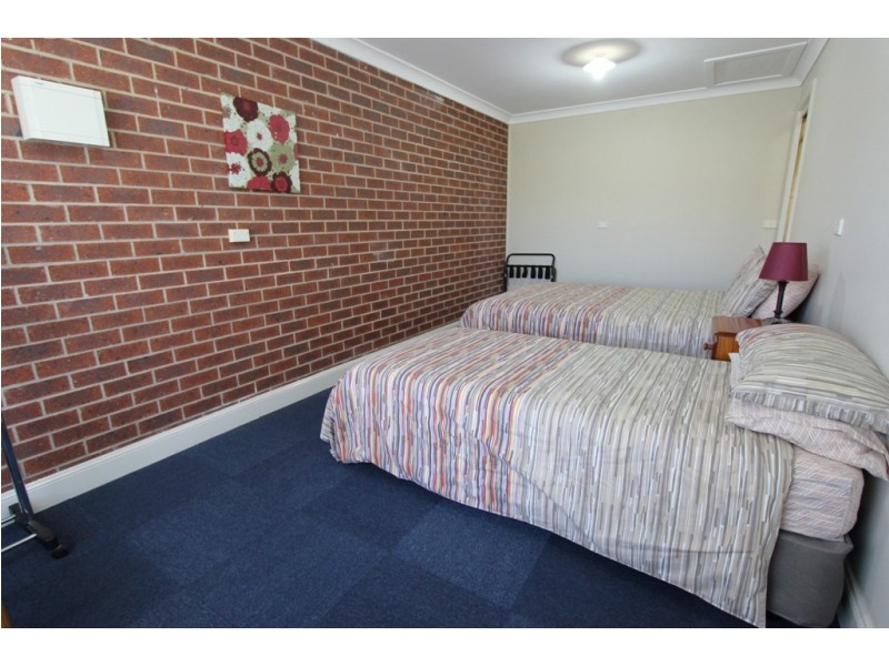 99 Darwin Drive, Llanarth NSW 2795