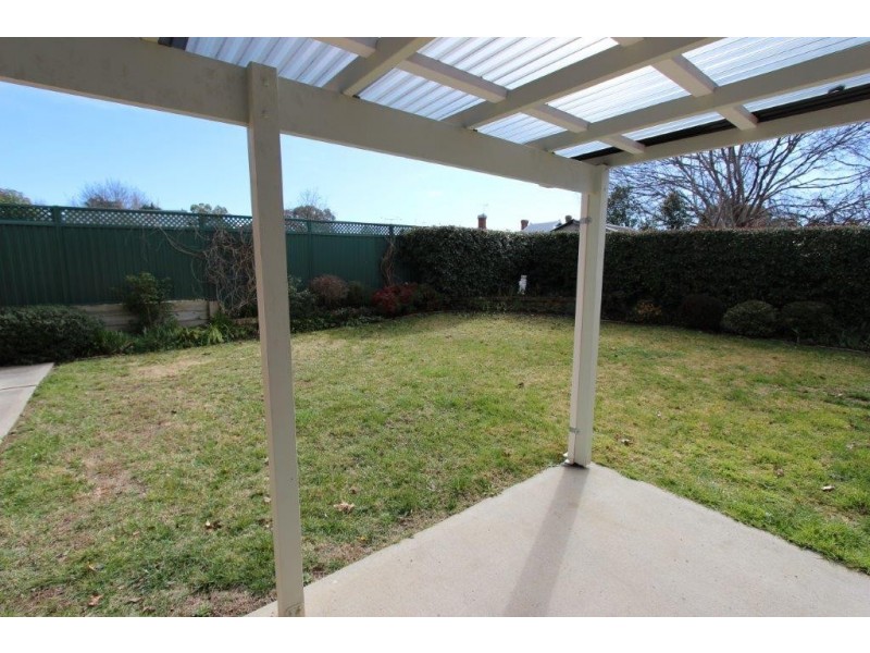 28 Rocket St, Bathurst NSW 2795