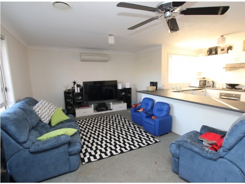 27 Sapphire Cr, Bathurst NSW 2795