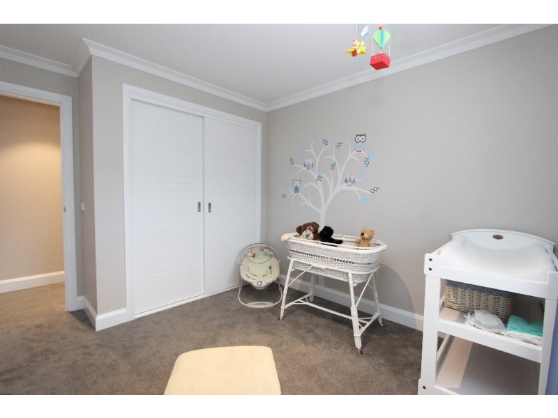 8 Phillip Street, Llanarth NSW 2795