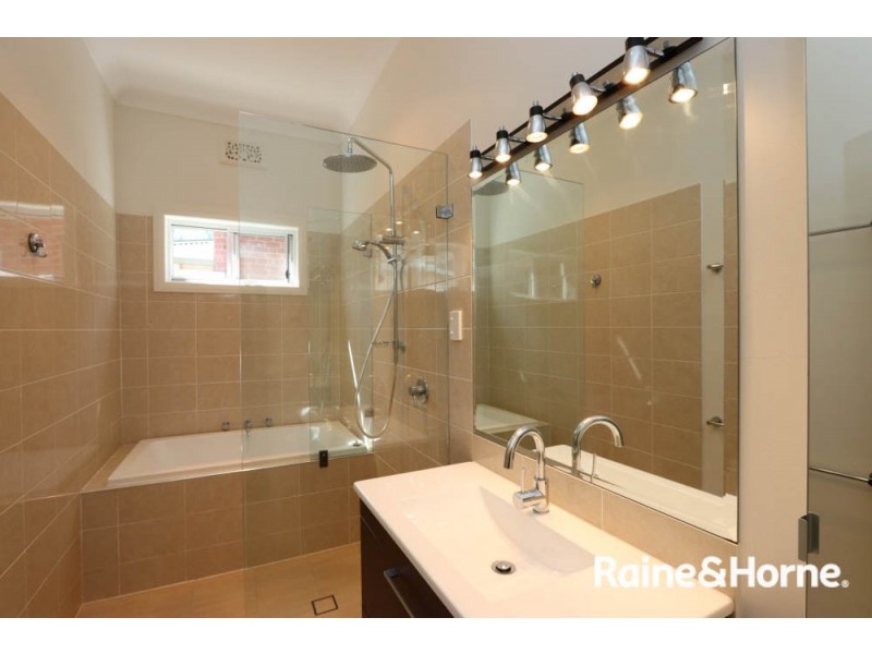22 Brilliant St, South Bathurst NSW 2795