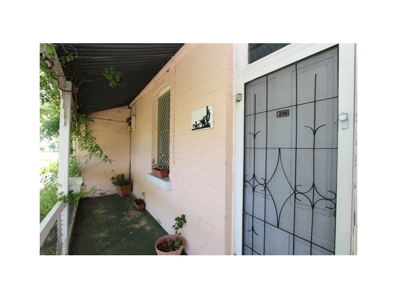 214 and 216 Rankin Street, Bathurst NSW 2795