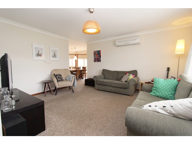 11 Rosemont Ave, Kelso NSW 2795