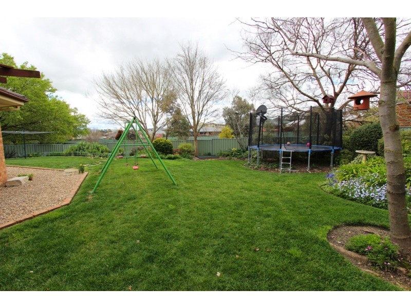 11 Rosemont Ave, Kelso NSW 2795