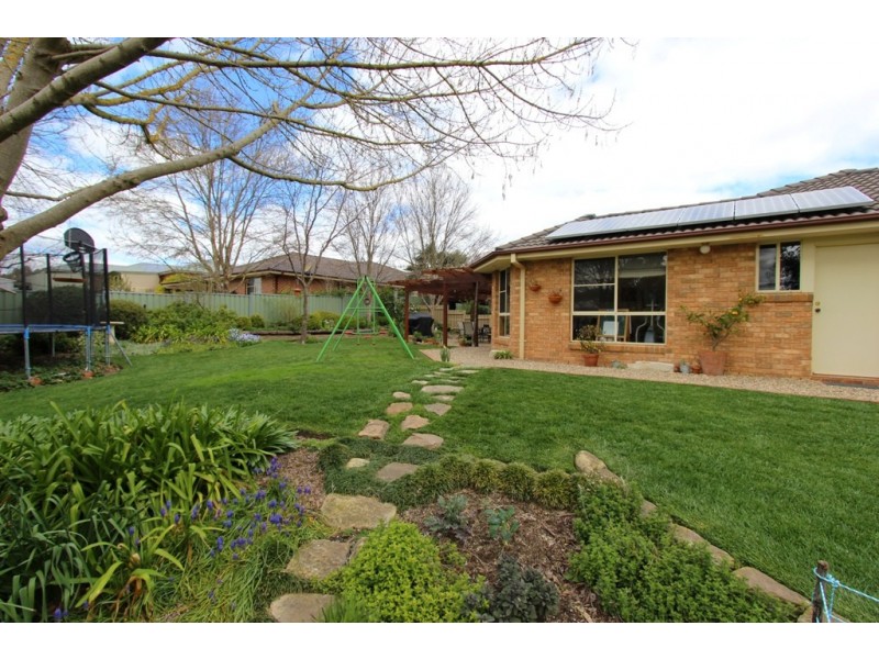 11 Rosemont Ave, Kelso NSW 2795