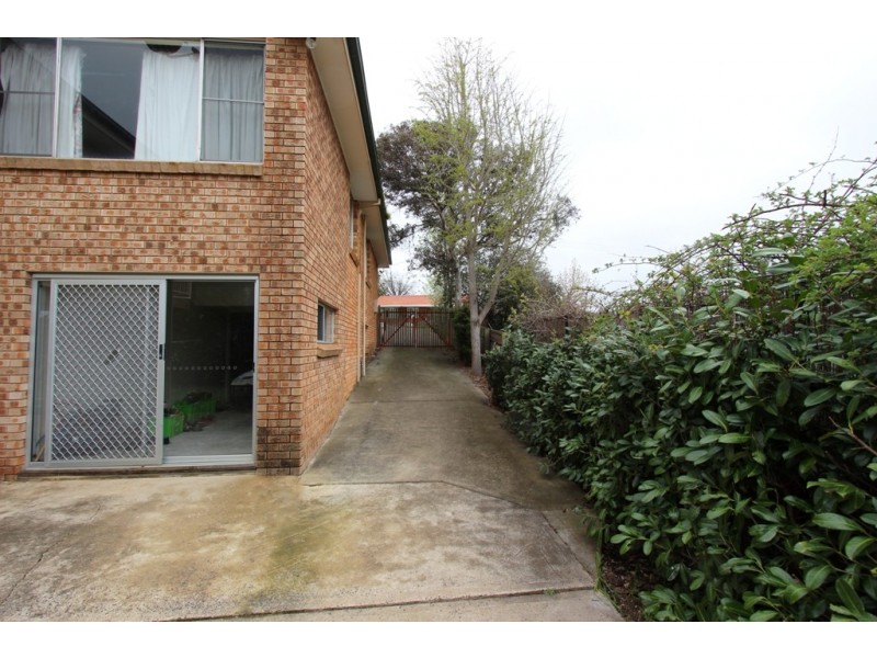 15 McKell Street, West Bathurst NSW 2795