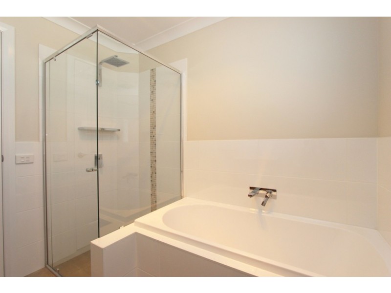 4 Cusick Street, Eglinton NSW 2795