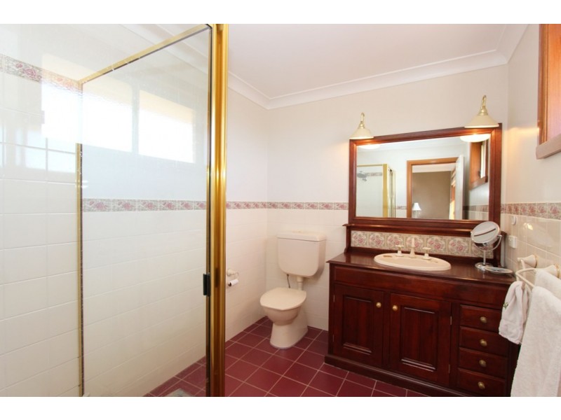 10 Sherman Place, Llanarth NSW 2795