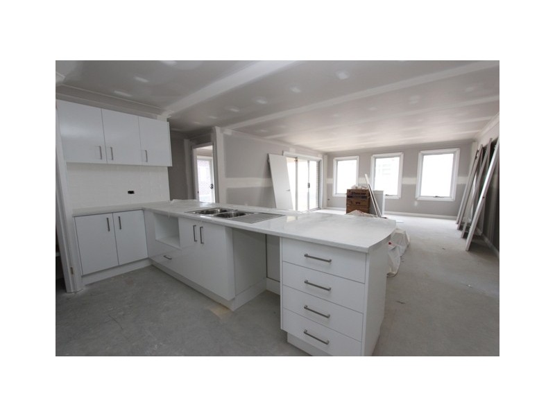 26 Governors Parade, Windradyne NSW 2795