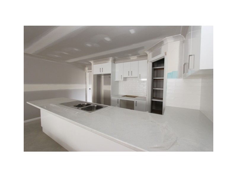 26 Governors Parade, Windradyne NSW 2795