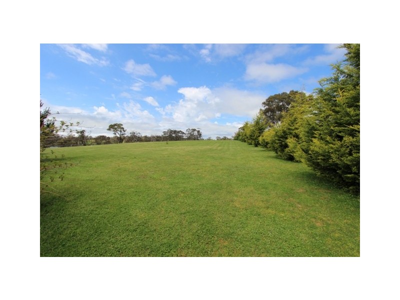 28 Reilly Lane, Wattle Flat NSW 2795