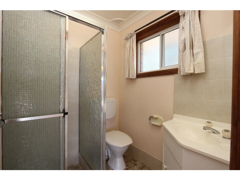 64 Lorimer Street, Llanarth NSW 2795