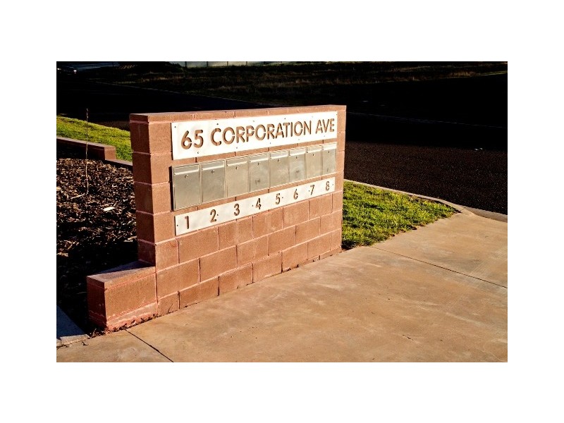65 Corporation Ave, Bathurst NSW 2795