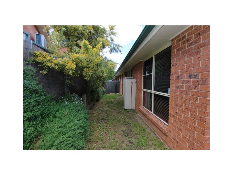 4/174 Keppel Street, Bathurst NSW 2795