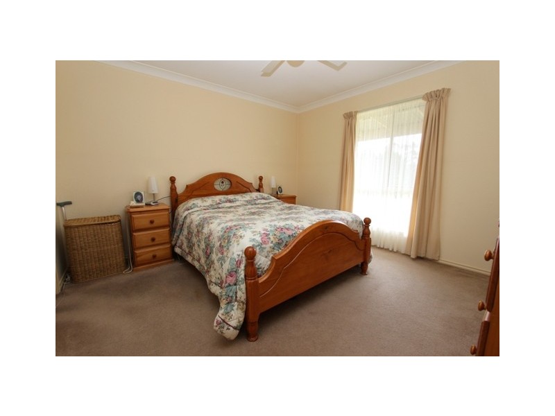 28 Reilly Lane, Bathurst NSW 2795