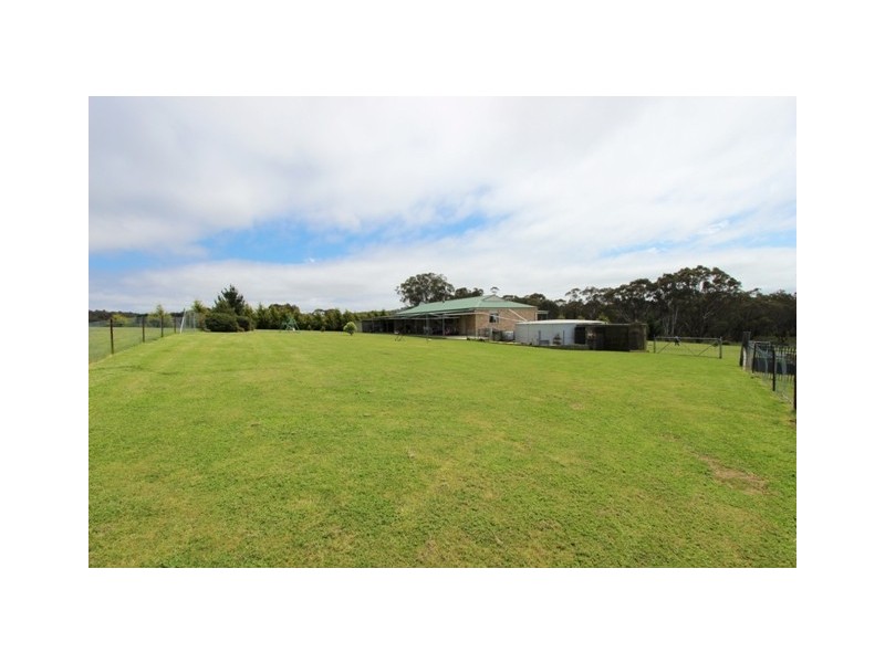 28 Reilly Lane, Bathurst NSW 2795