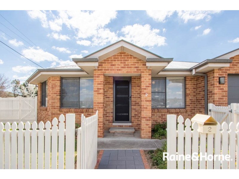 2 Hobson Close, Eglinton NSW 2795