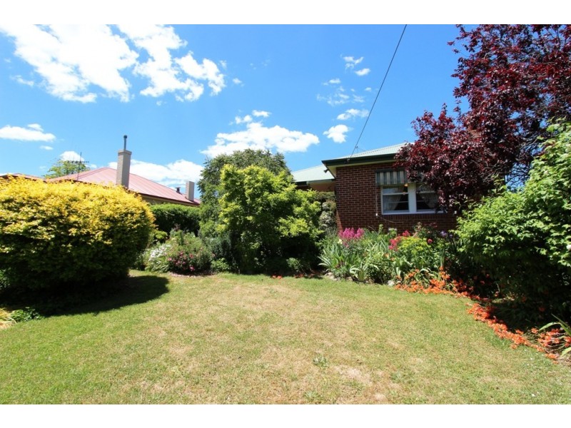 128 Mitre Street, Bathurst NSW 2795